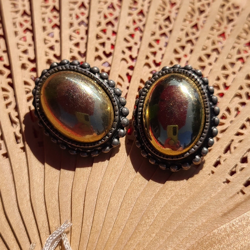 Elegant Women's Earrings